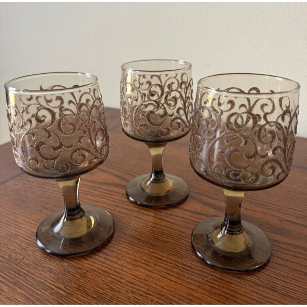 VTG ‘70s Libbey Prado Moriage Scroll Wine Glass Goblets Brown Tawny Smoked Glass